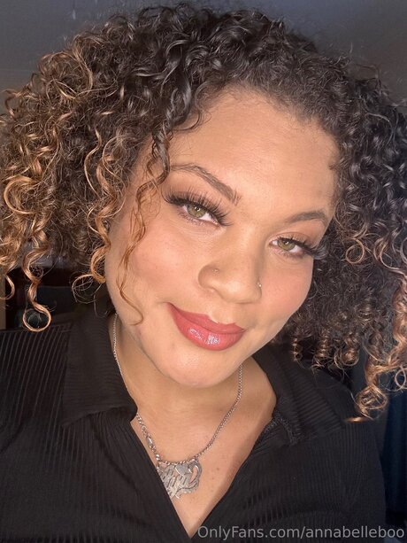 Annabellebooo leaked onlyfans pictures