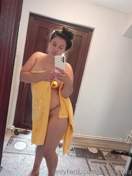 Diadeiutza nude onlyfans