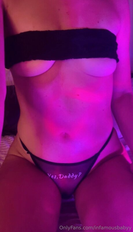 Infamousbabyy naked onlyfans leak