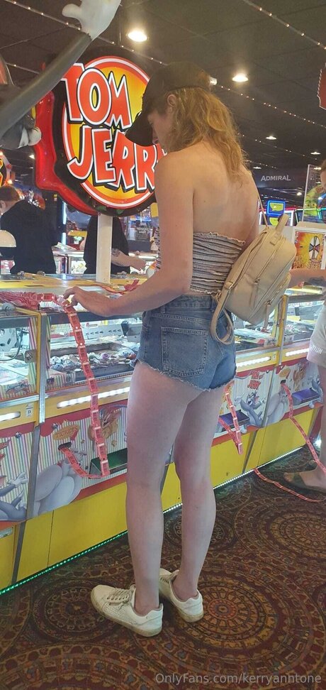 Kerryanntone new onlyfans leaks