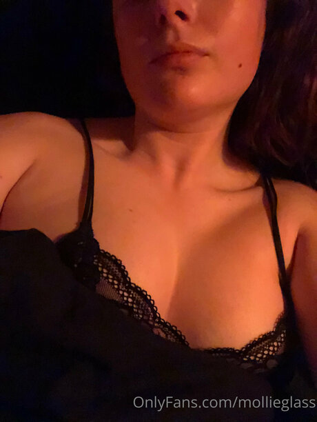 Mollieglass onlyfans leak