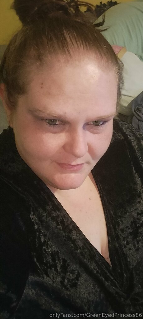 Greeneyedprincess86 naked onlyfans leaked