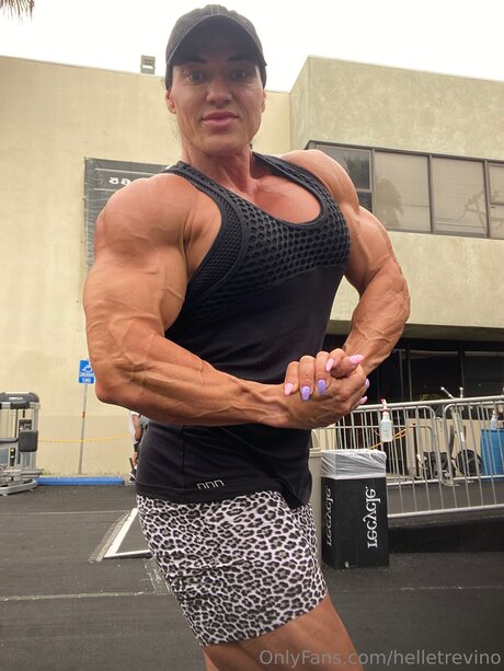 Helletrevino en onlyfans