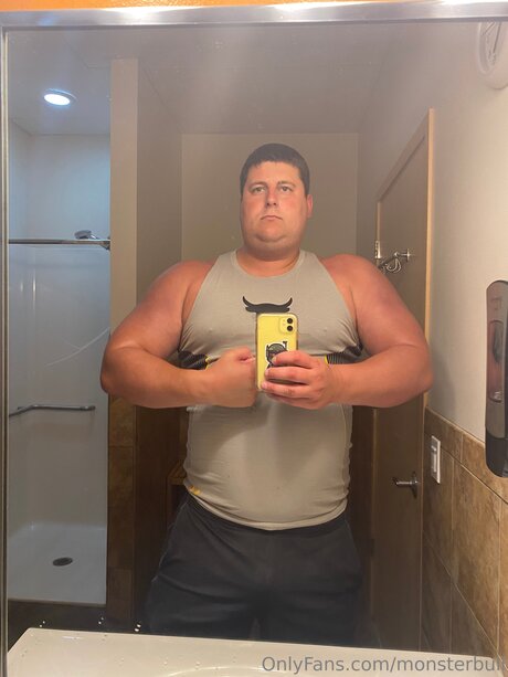 Thebulkinghog onlyfans nude tits