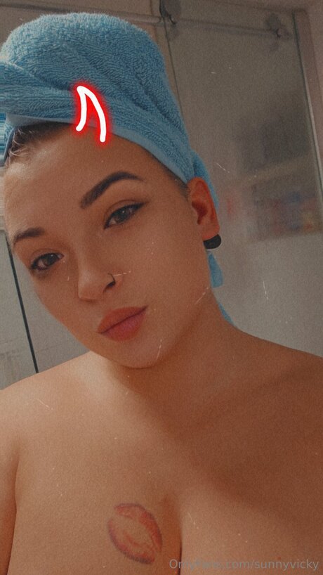 Sunnyvicky leaked nude onlyfans