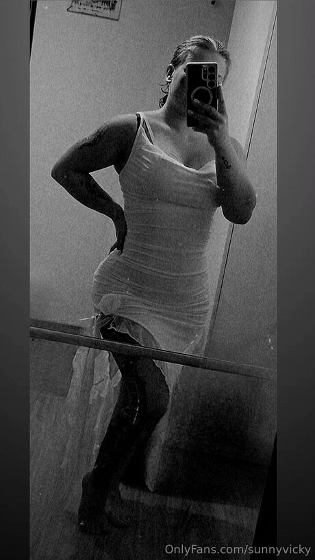 Sunnyvicky leaked onlyfans pictures
