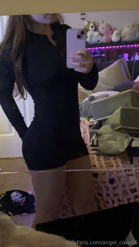 Angel Cake06 nude onlyfans pics