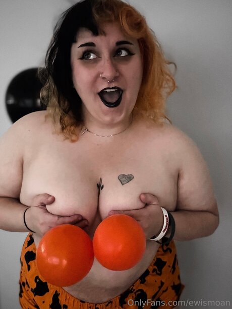 Ewismoan onlyfans naked