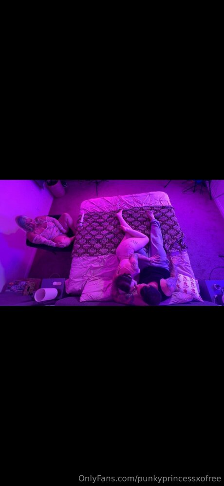 Punkyprincessxofree onlyfans fuck