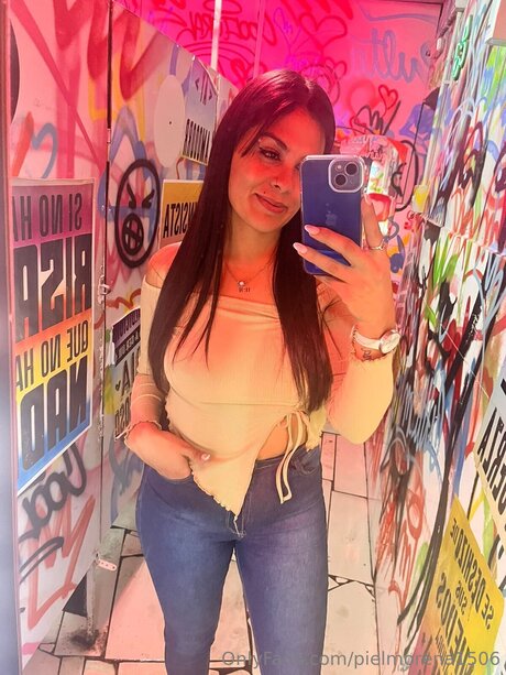 Pielmorena1506 only fans nude leaks