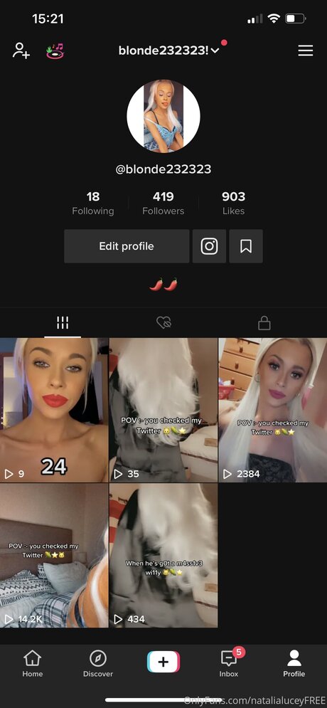 Blonde232323free on onlyfans