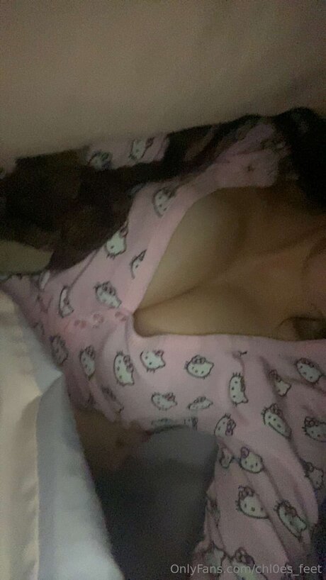 Chl0es Feet onlyfans naked