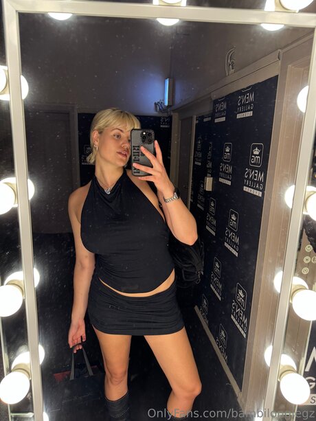 Bambilonglegz nude leaks onlyfans