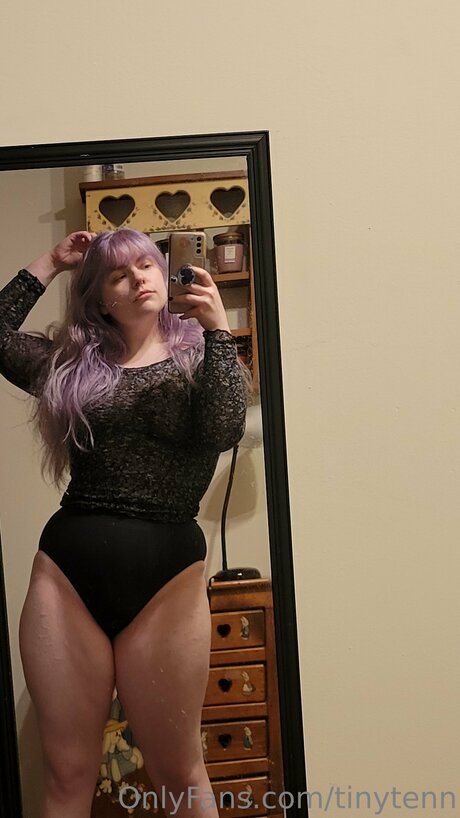 Tinytenn on onlyfans