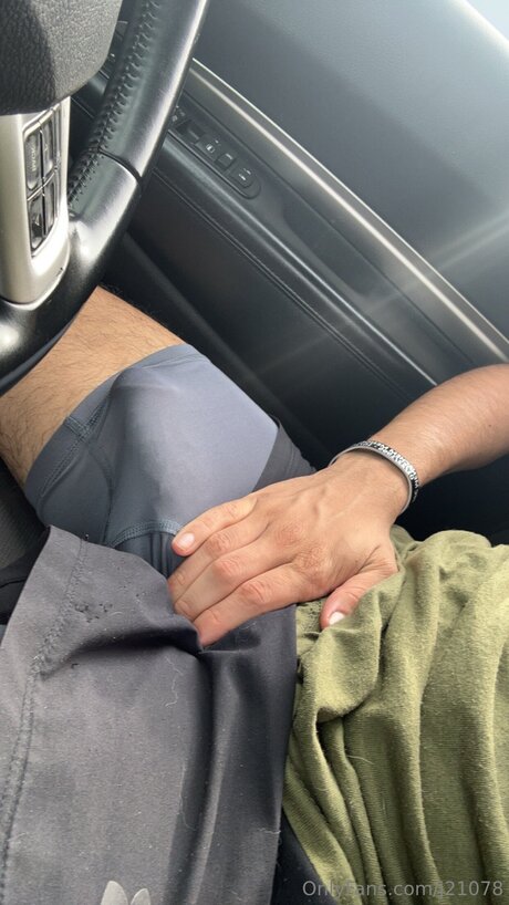 J21078 onlyfans leake