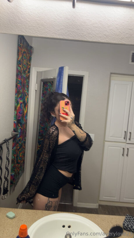 Averylove23 onlyfans