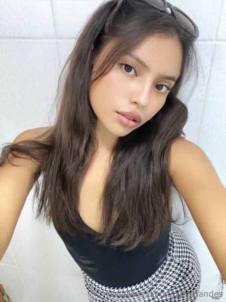 Lexifernandes onlyfans star