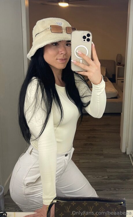 Beaabeea onlyfans nudes leak