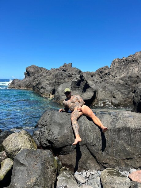 Xewyhdezz onlyfans nudes leaks