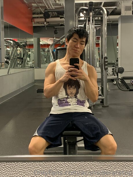 Aconsideratetop free onlyfans