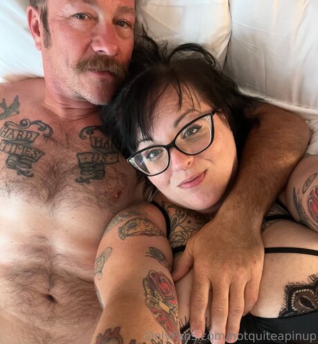 Notquiteapinup onlyfans nude photos