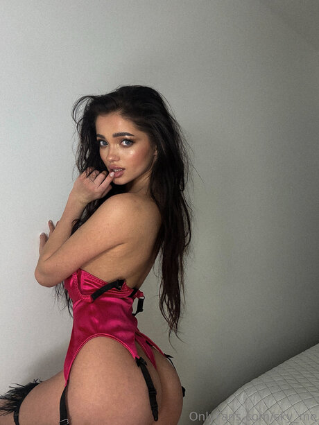 Sky Me onlyfans nude leaked