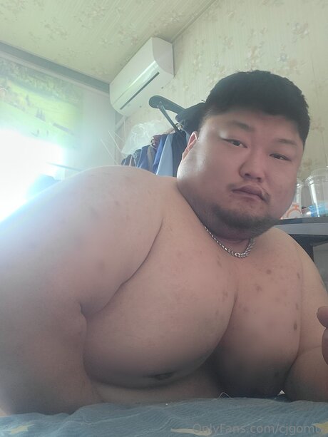 50 years old onlyfans nude images