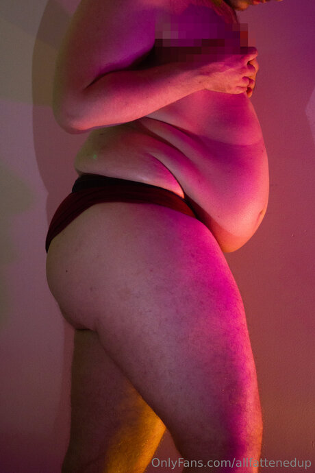 Allfattenedup only fans nude