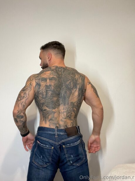 Jordan R porn onlyfans