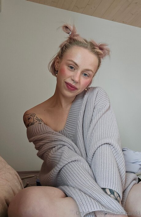 Julie Karkki porn onlyfans leak