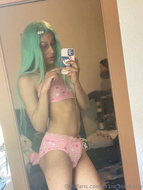 Pr1nc3ssxk1tty only fans sex