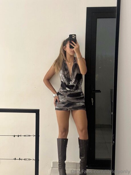 Lilylolyonly onlyfans sex