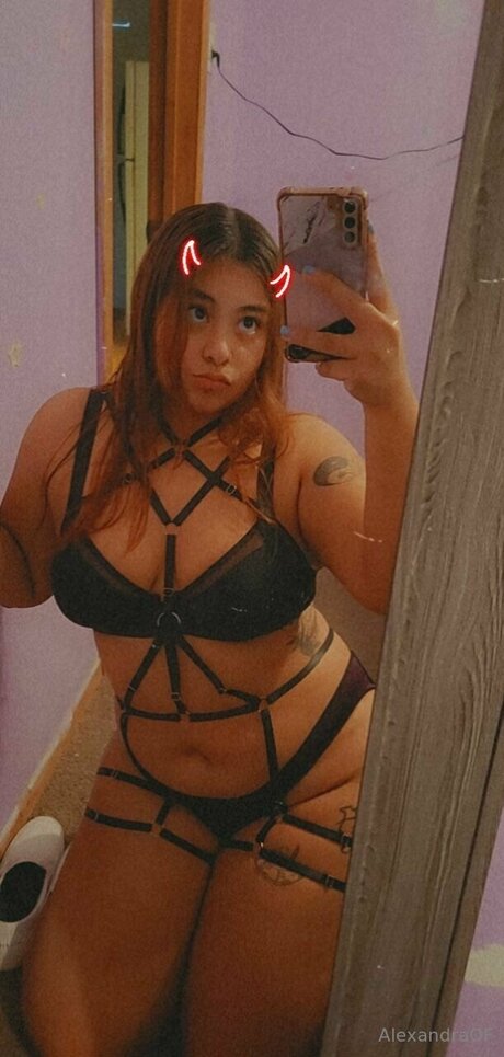 Alexav12 nude onlyfans leaked