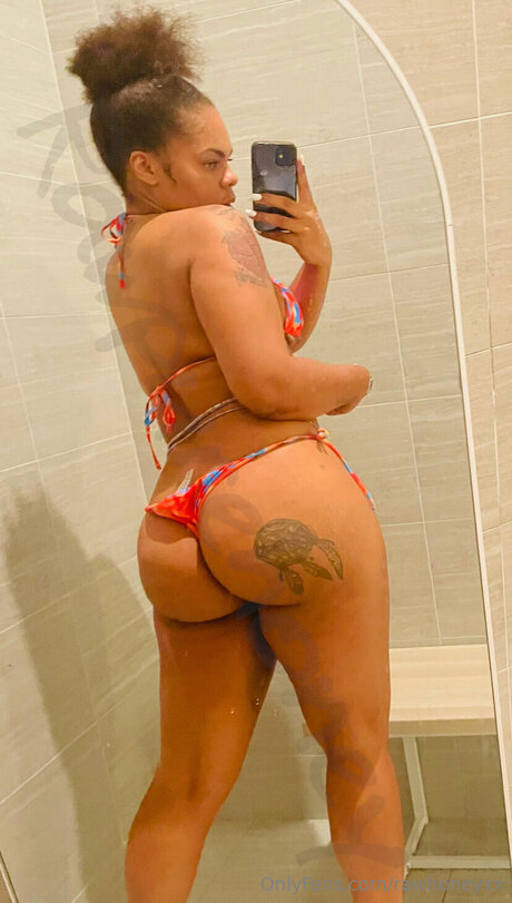 Rawhoneyxx nude only fans
