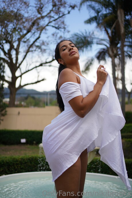 Nikibrookx only fans nude