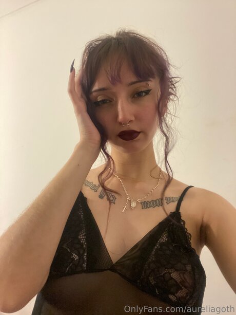Aureliagoth onlyfans xxx