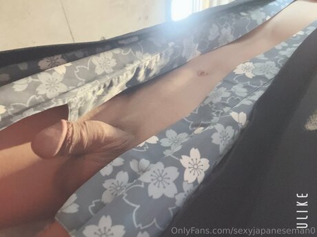 Sexyjapaneseman0 onlyfans.