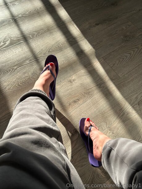 Barefootbaby1 leaked porn onlyfans