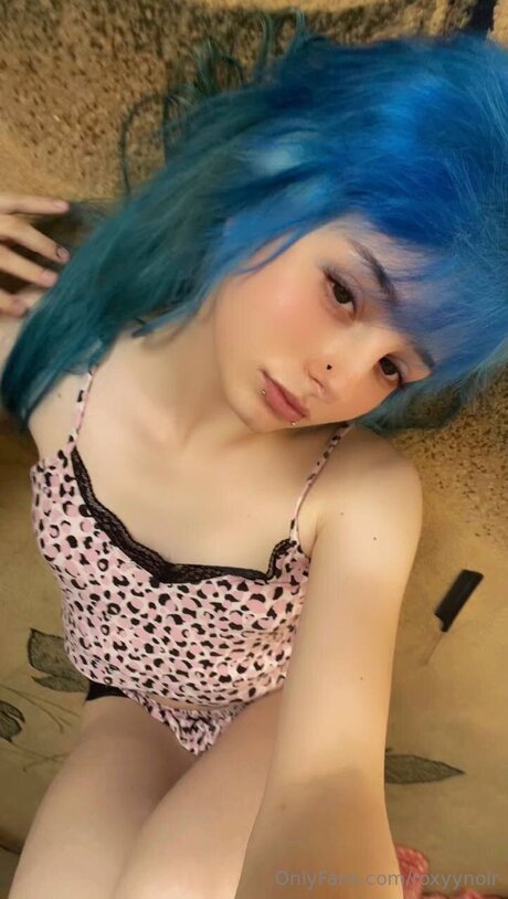 Roxyynoirrr naked onlyfans leaks