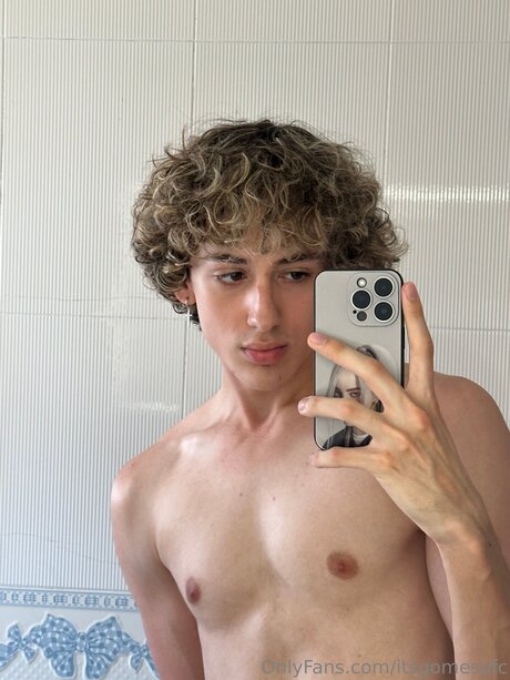 Itsgomesofc leaked onlyfans pictures