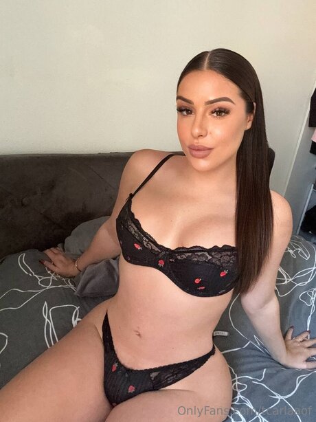 Tcarlaaof nude leak onlyfans