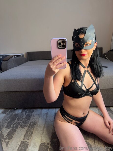 Andrea Bby onlyfans nide