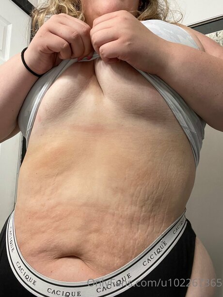 U102267365 onlyfans desnuda