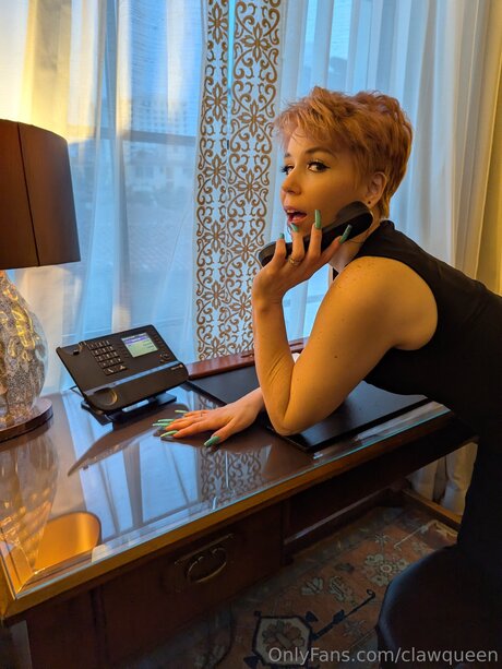 Clawqueen onlyfans model photos