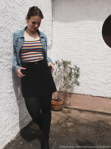 Clarissarosanaroth Profile pic