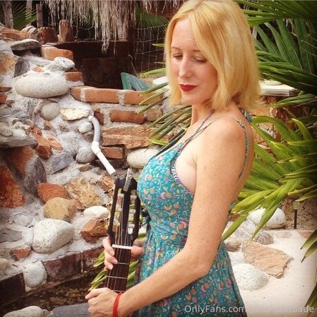 Jenelleaubade leaked onlyfans nudes