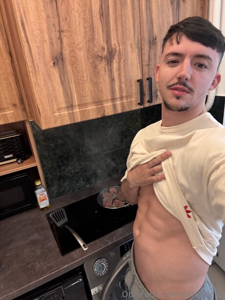 Yeribluexx naked onlyfans