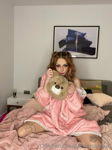 Freerosebud onlyfans archive