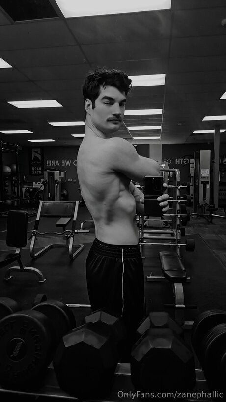 Zanephallic onlyfans nudes leaks