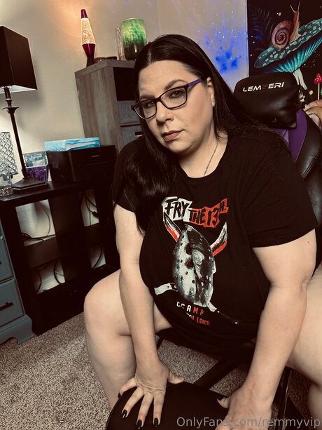 Remmyvip only fans leaks